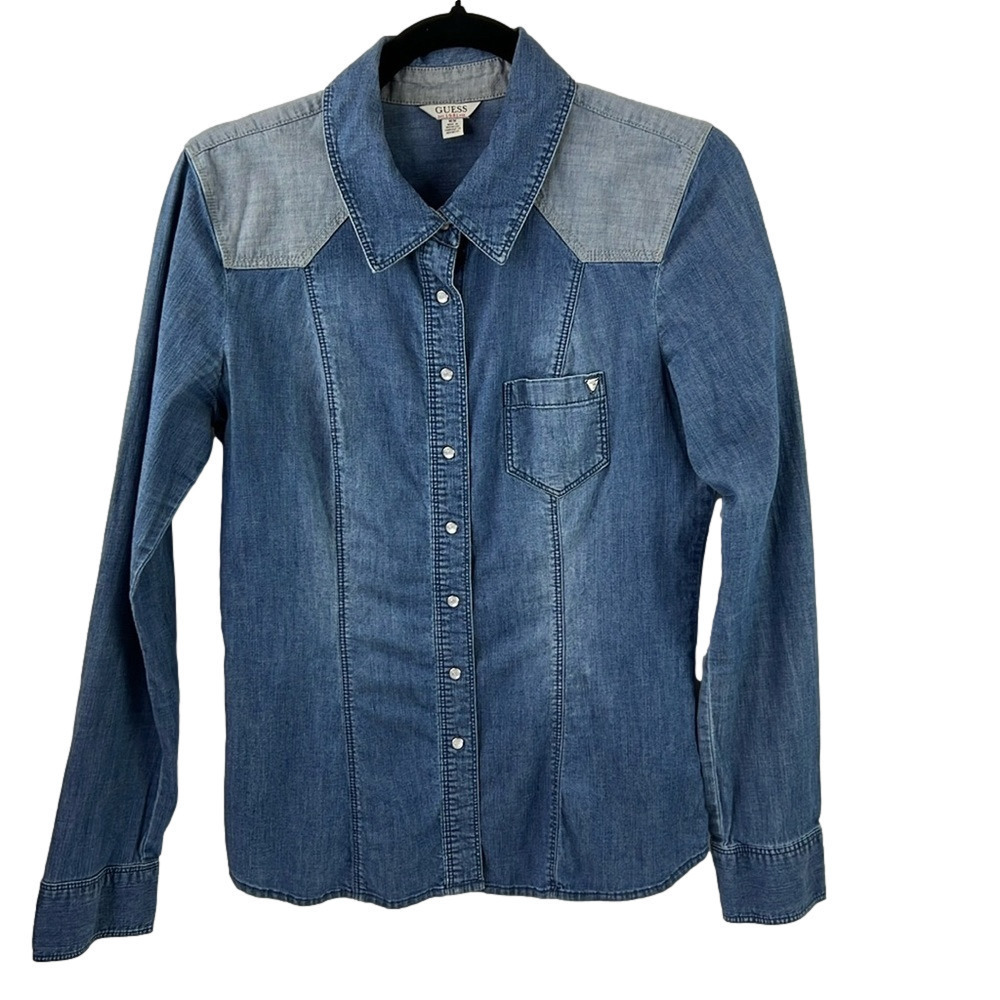 Guess Two-Tone Western Style Denim Chambray Pearl Snap  Button Down Shirt